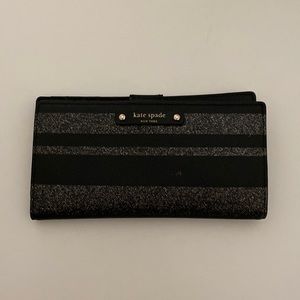 Kate Spades New York Black and Grey Wallet